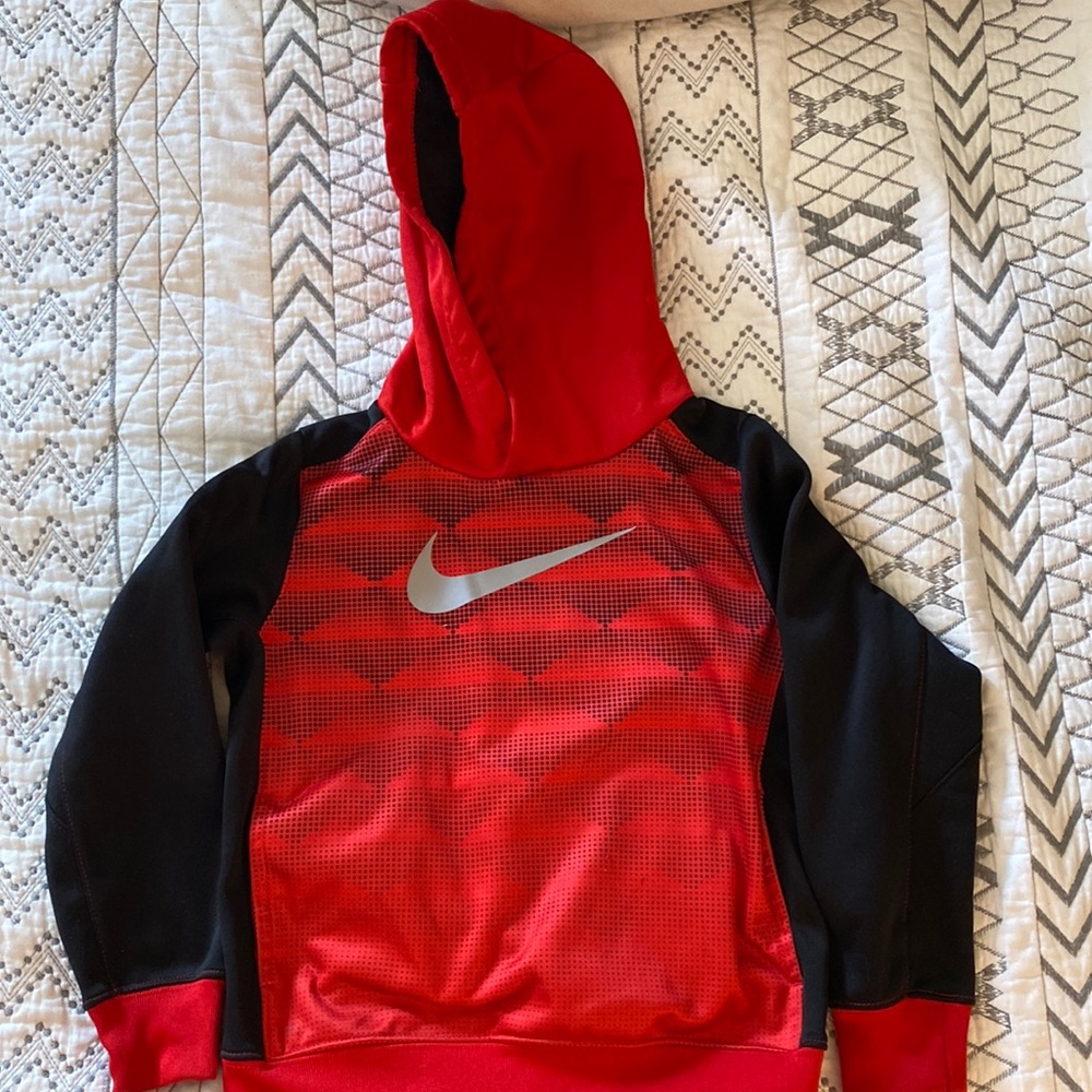 NIKE Dri-Fit Kids Pullover | Size 4T‎